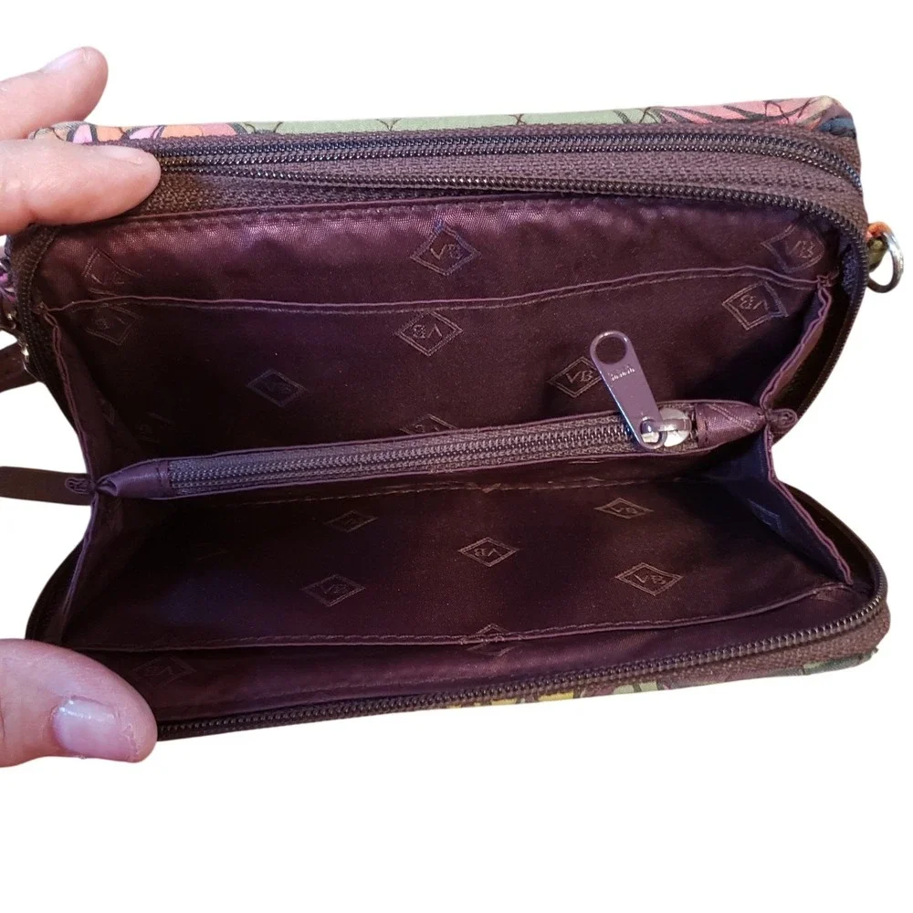 Vera Bradley Quilted Wristlet Wallet Vera Pattern Multi Color Green‎ Pink Purple